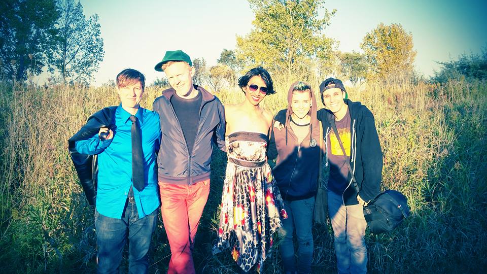 Film crew for video Shake This from left to right: JBW, Reg Vermue, -C- aka I.M. Brown, Erika Schiopu and Dani Gagnon