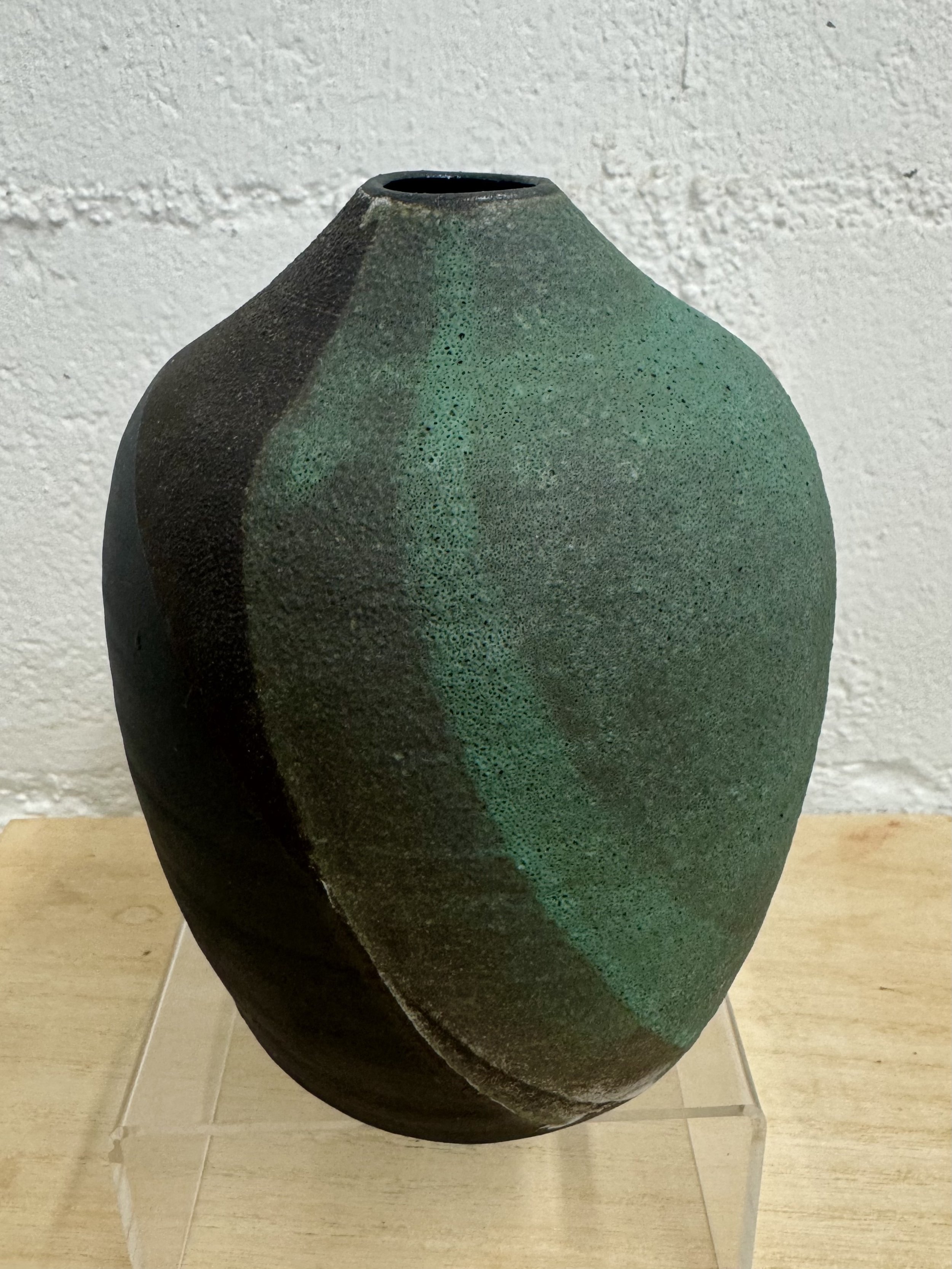 Oceanic-Vase-Medium3.jpg