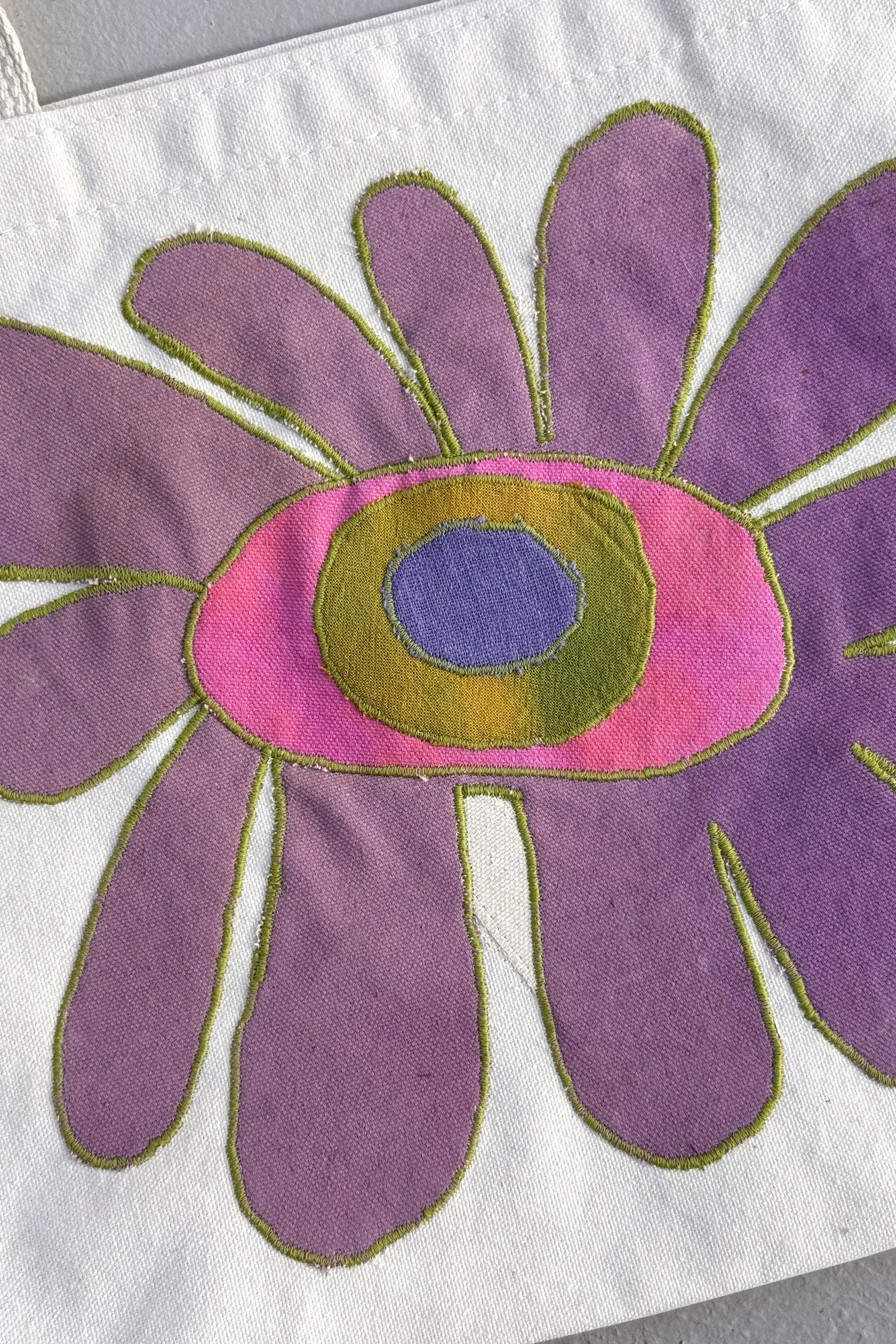 Purple tote 02.jpg