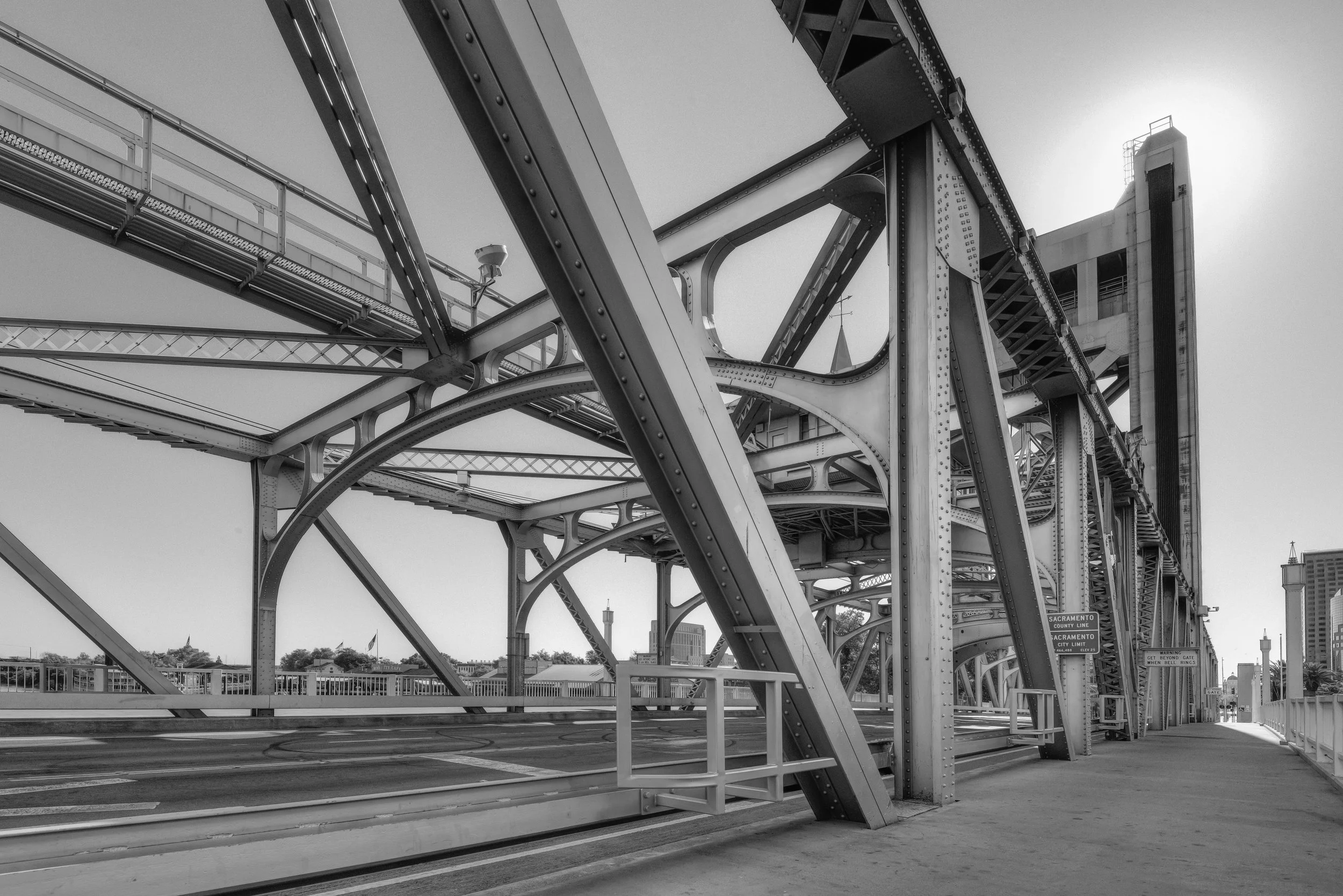 08-15-2016_TowerBridge_HDR-26.5.1.jpg