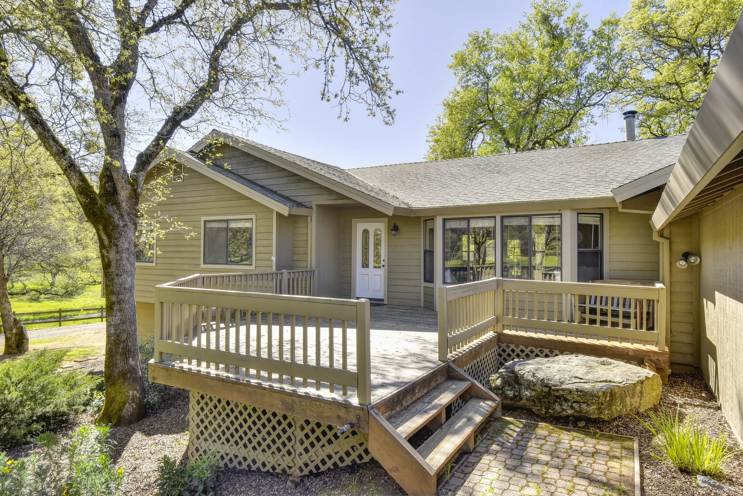 1400 Cerro Vista, Applegate, CA - HD - Slideshow