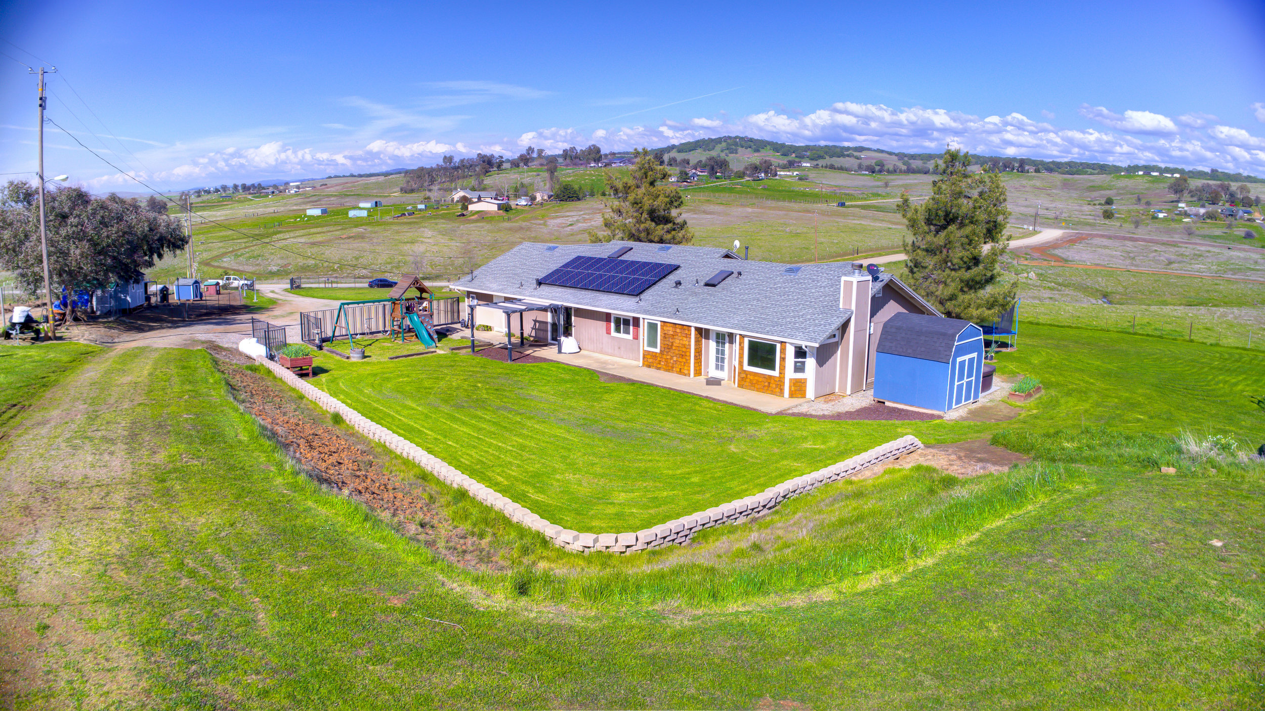 10 acres of freedom!