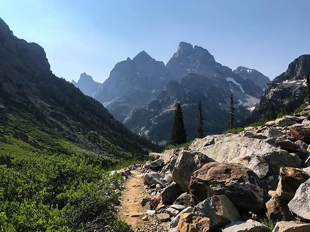 Just amazing, how nature is so beautiful 😍 definitely killer hike up to Lake Solitude... #tetons #wyoming #jacksonhole #yellowstonenationalpark #thatswy #mountainbiking #grandtetonnationalpark #discover #yellowstonenps #windriver #tetonlodging #toob