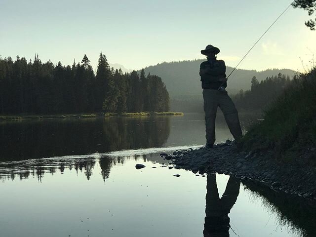 Just a man in his happy place! Let&rsquo;s go fishing 🎣

#flyfishing #fishing #flytying #catchandrelease #trout #browntrout #troutfishing #flyfishingaddict #rainbowtrout #flyfishingjunkie #flytyingjunkie #flyfishingnation #fish #troutbum #flugfiske 