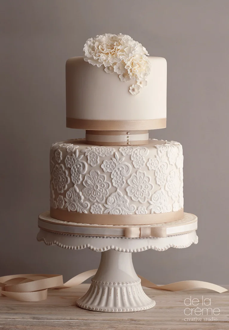 wed_lace.jpg