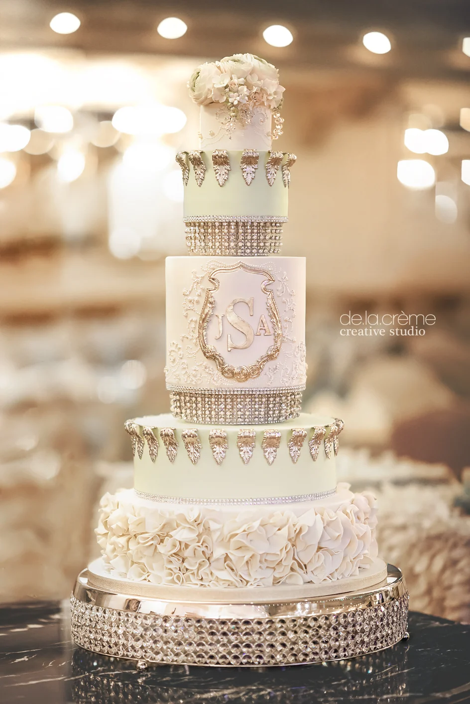 delacreme_cake_05.jpg