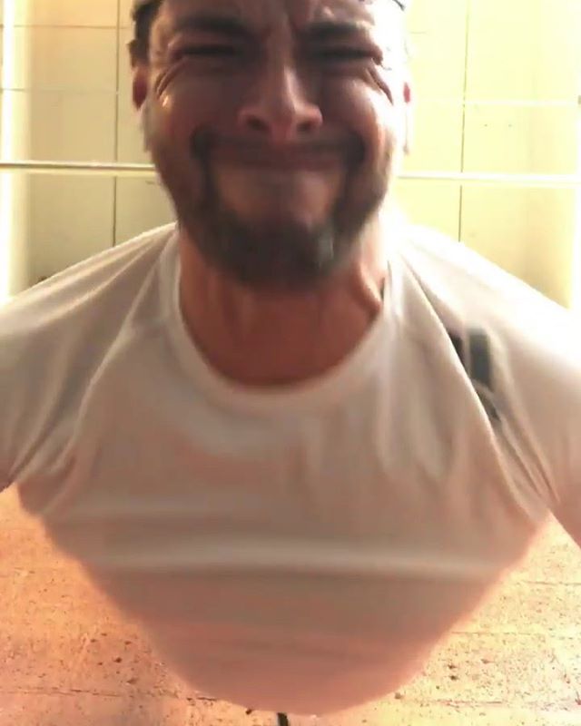 The face of hard work. #100repchallenge
.
.
I wanted to challenge myself to do 100 of these deficient handstand push-ups and 100 strict muscle ups as fast as possible. You can swipe to see some of the reps. The first video was my face at halfway. Other videos are of my last reps 99/100
.
.
I would do 2 strict muscle ups and then 2 handstand push ups then rest 30-60 seconds and repeat until I got 100 of each. It took me 83 minutes for the 200 reps.
.
.
My challenge to you is to pick your own 100 rep challenge...pick a movement you want to get stronger in but can only do 4-8x currently in a row. This could be pull-ups/ push-ups/ etc. Then try and do 100 reps of that movement as quickly as you can.
.
.
The first time I did this I just did 100 muscle up. (45 min) the second time I just did the handstands (44) the third time (today) I did then both together and average (42) min . So either I was sandbagging the trials before , today was just a good day or I got stronger. (These were set out a week apart)