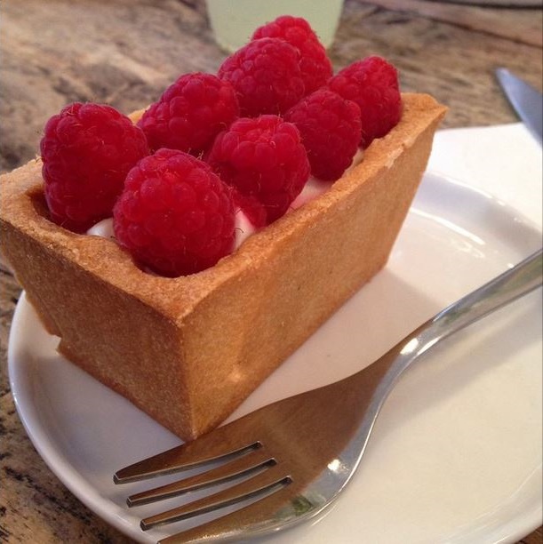 Yes to this box cake with raspberries from Tatte Bakery on Charles Street!!