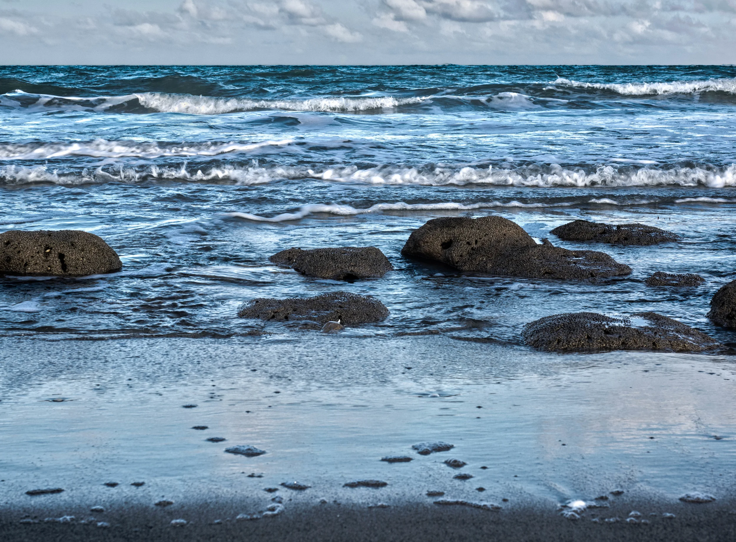 beach2.jpg