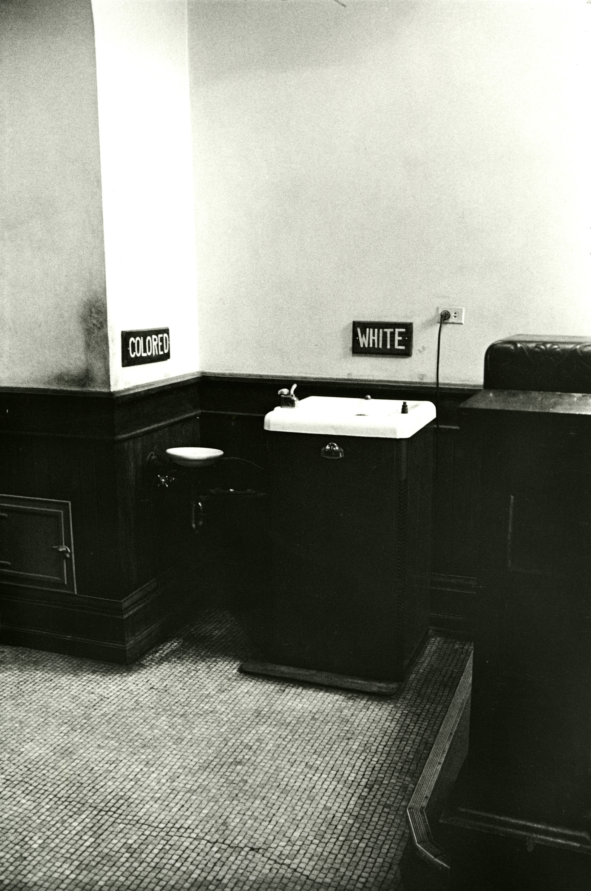 Segregated drinking fountains, Albany, GA, 1962