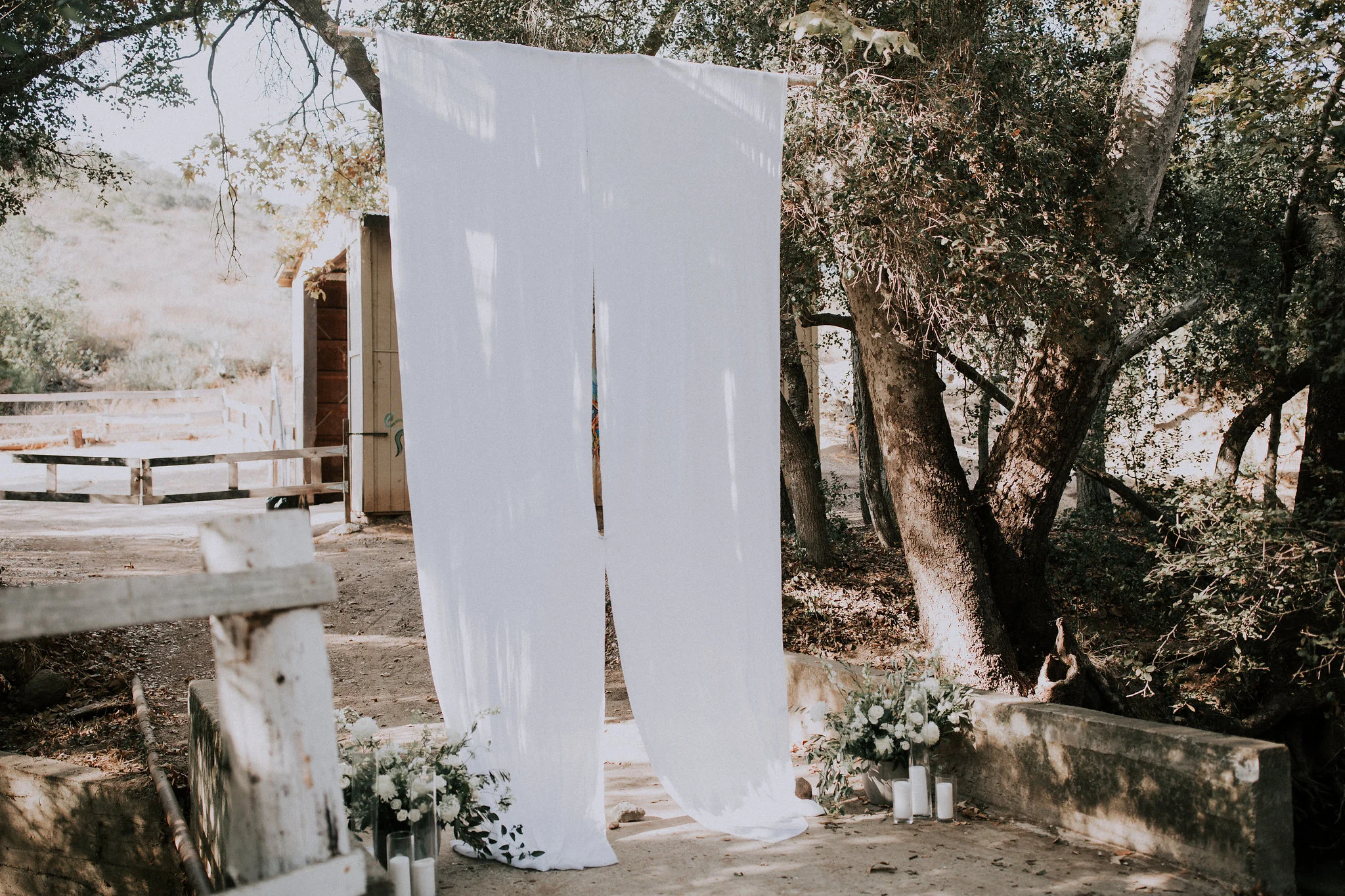 ceremony flowers 8.jpg