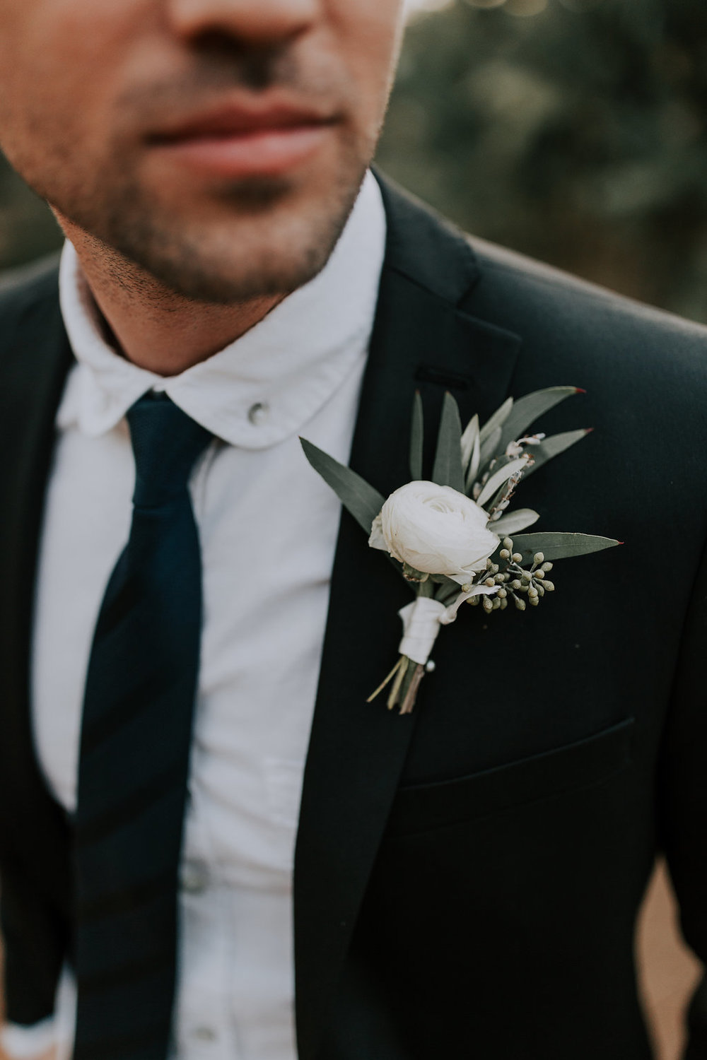 groom flowers.jpg