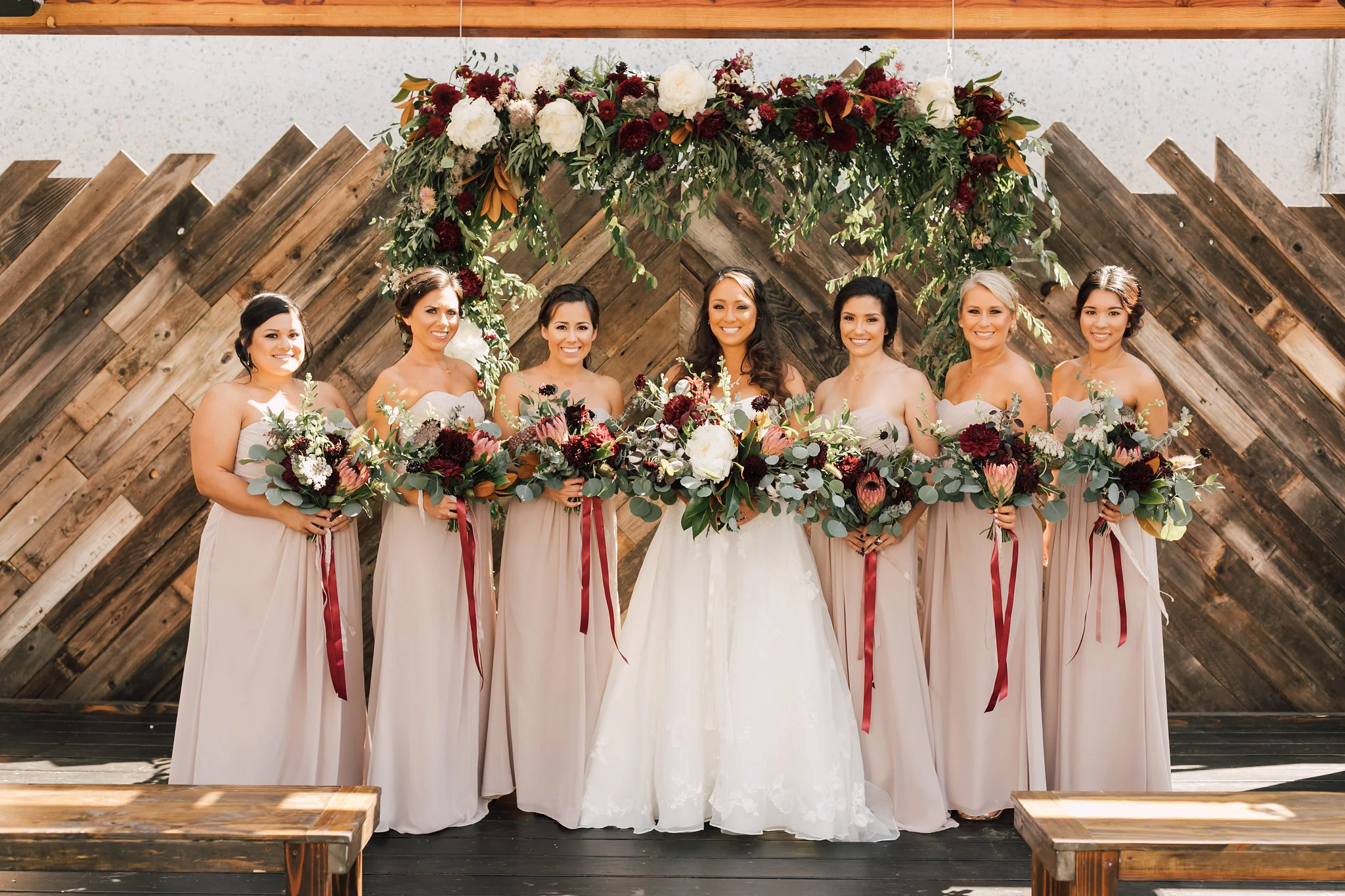 bridal party flowers.jpg