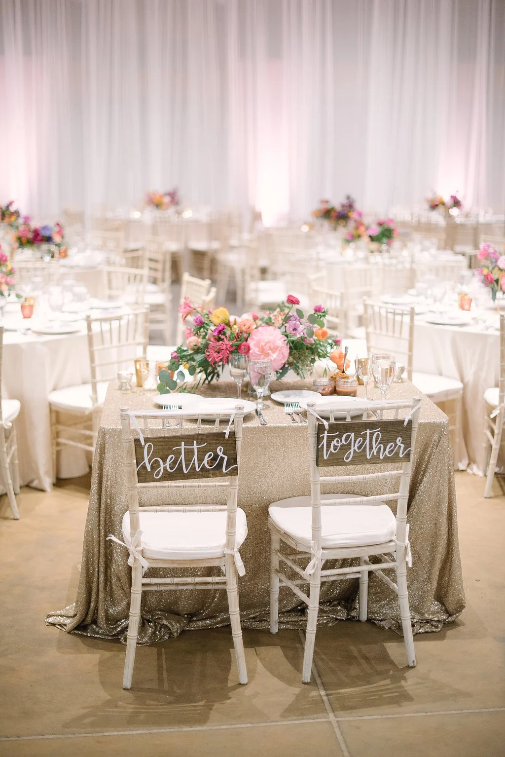 Sweetheart Table Flowers-1500.jpg