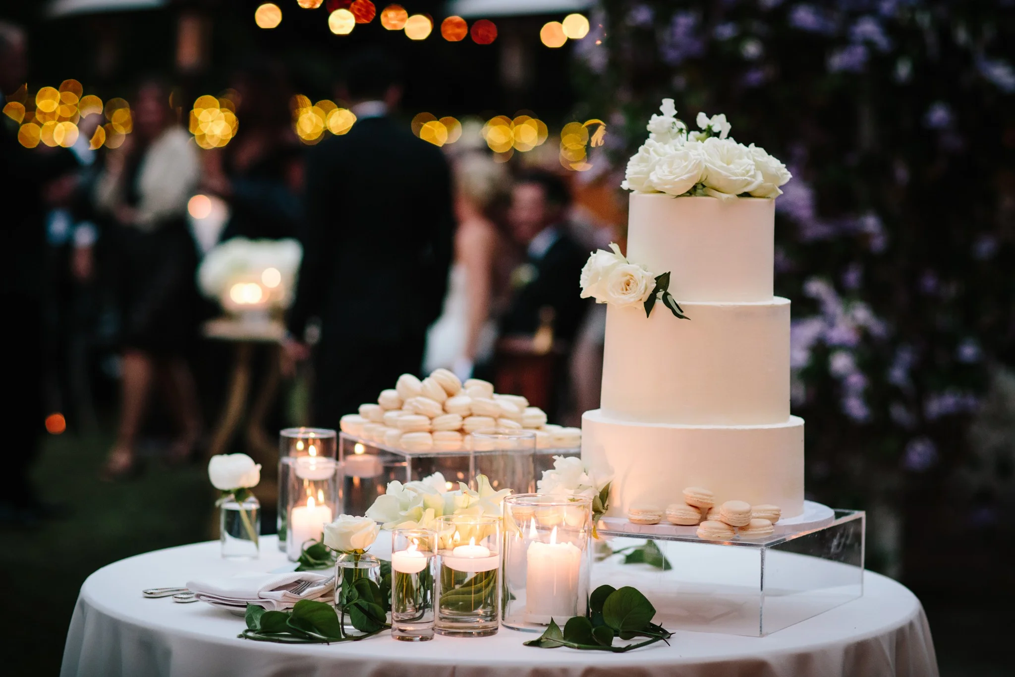 249 THEDELAURAS_THE_INN_AT_RANCHO_SANTA_FE_WEDDING_CAKE FLOWERS_BLOG249.jpg