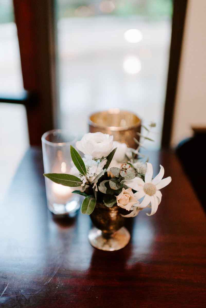 34 cocktail table flowers.jpg