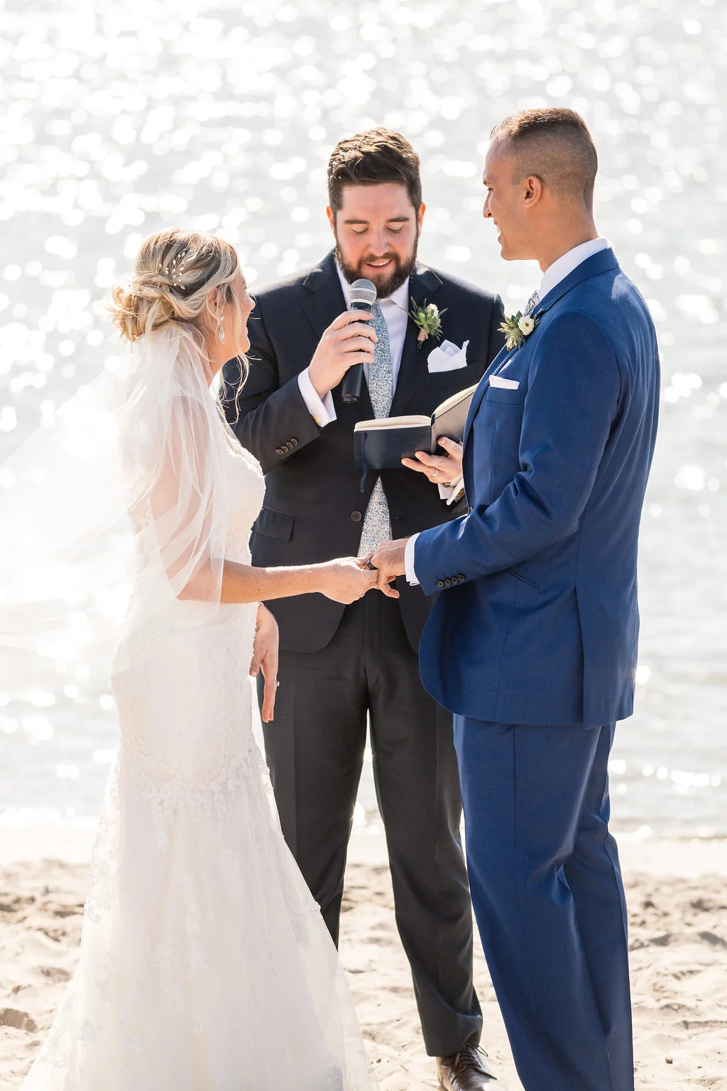 ceremony flowers.jpg