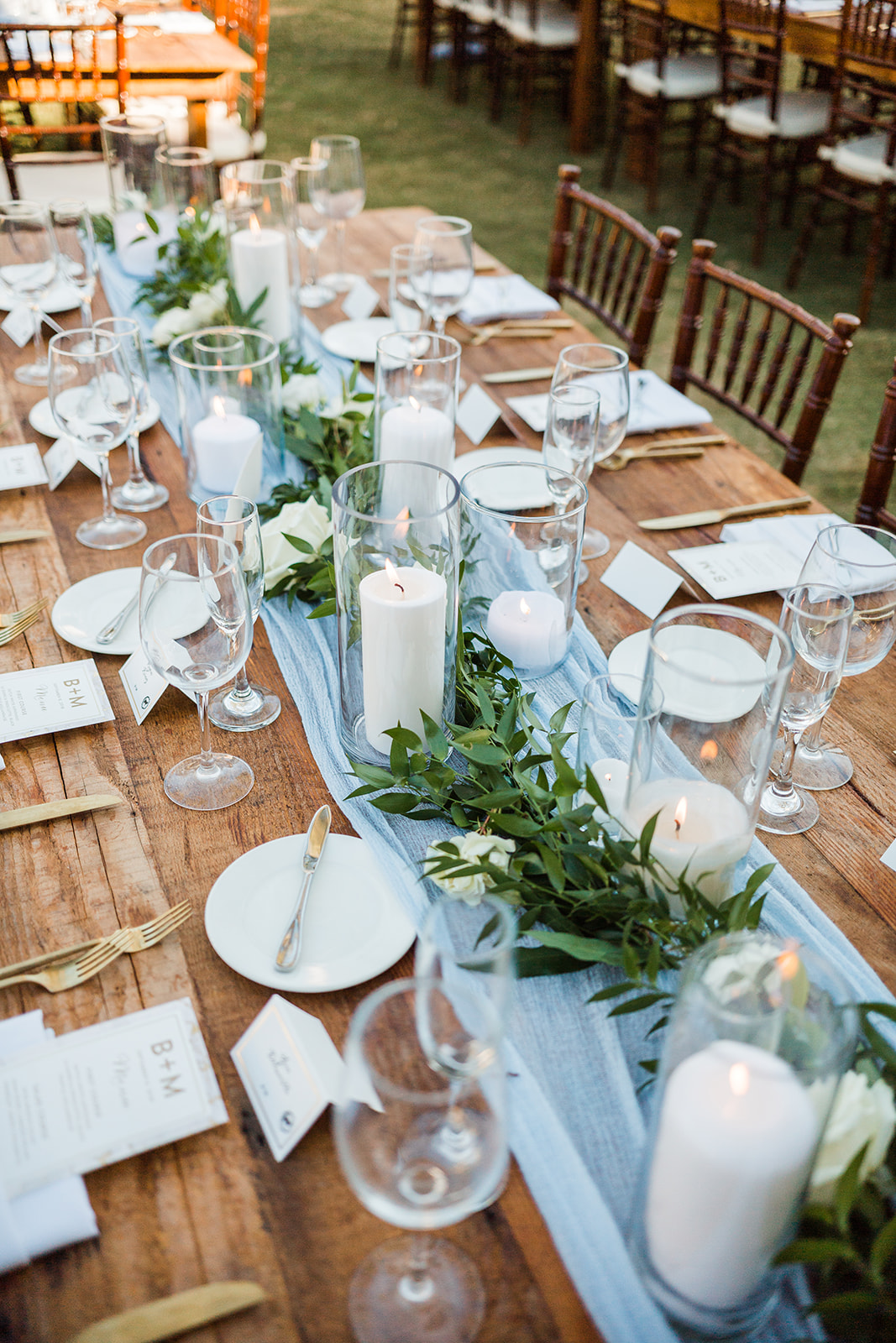 14 long table flowers.jpg