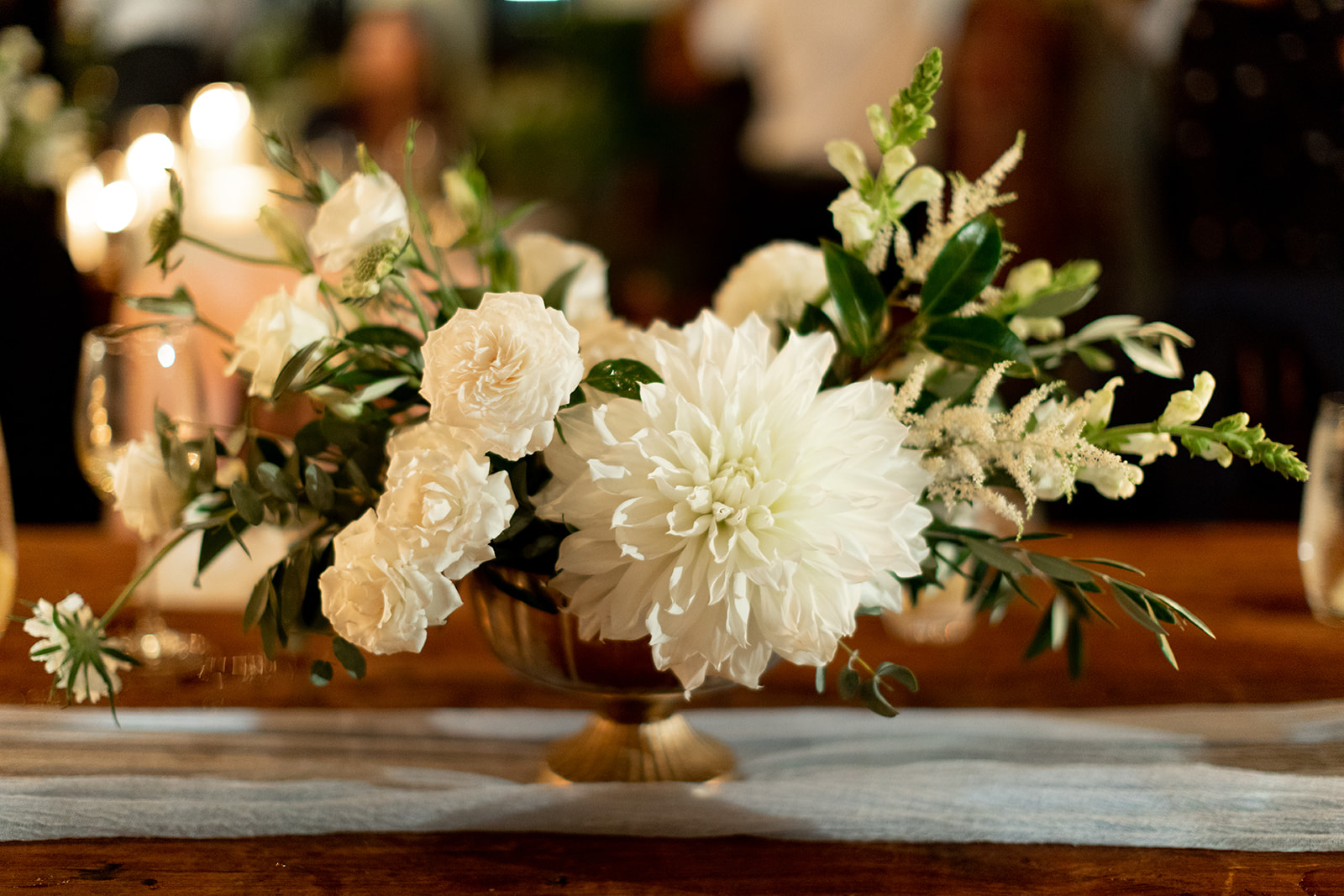 21 white centerpiece.jpg