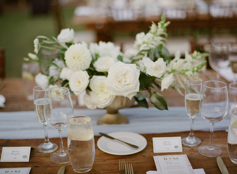 27 white garden centerpiece.jpg