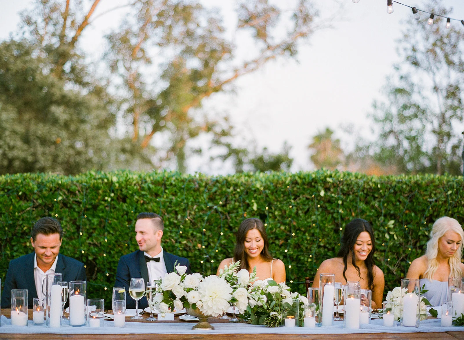 37 head table flowers.jpg