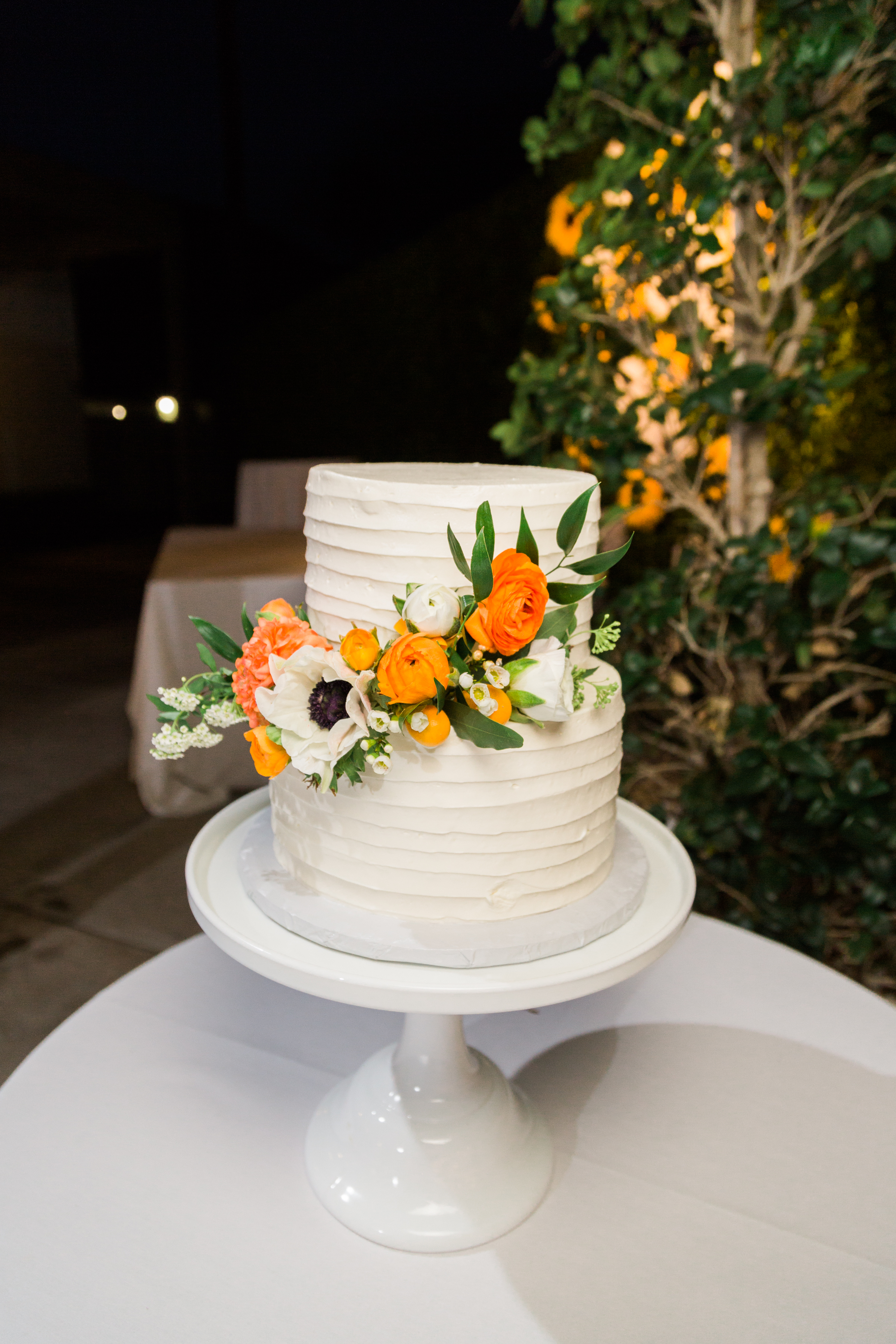 orange and white cake flowers.jpg