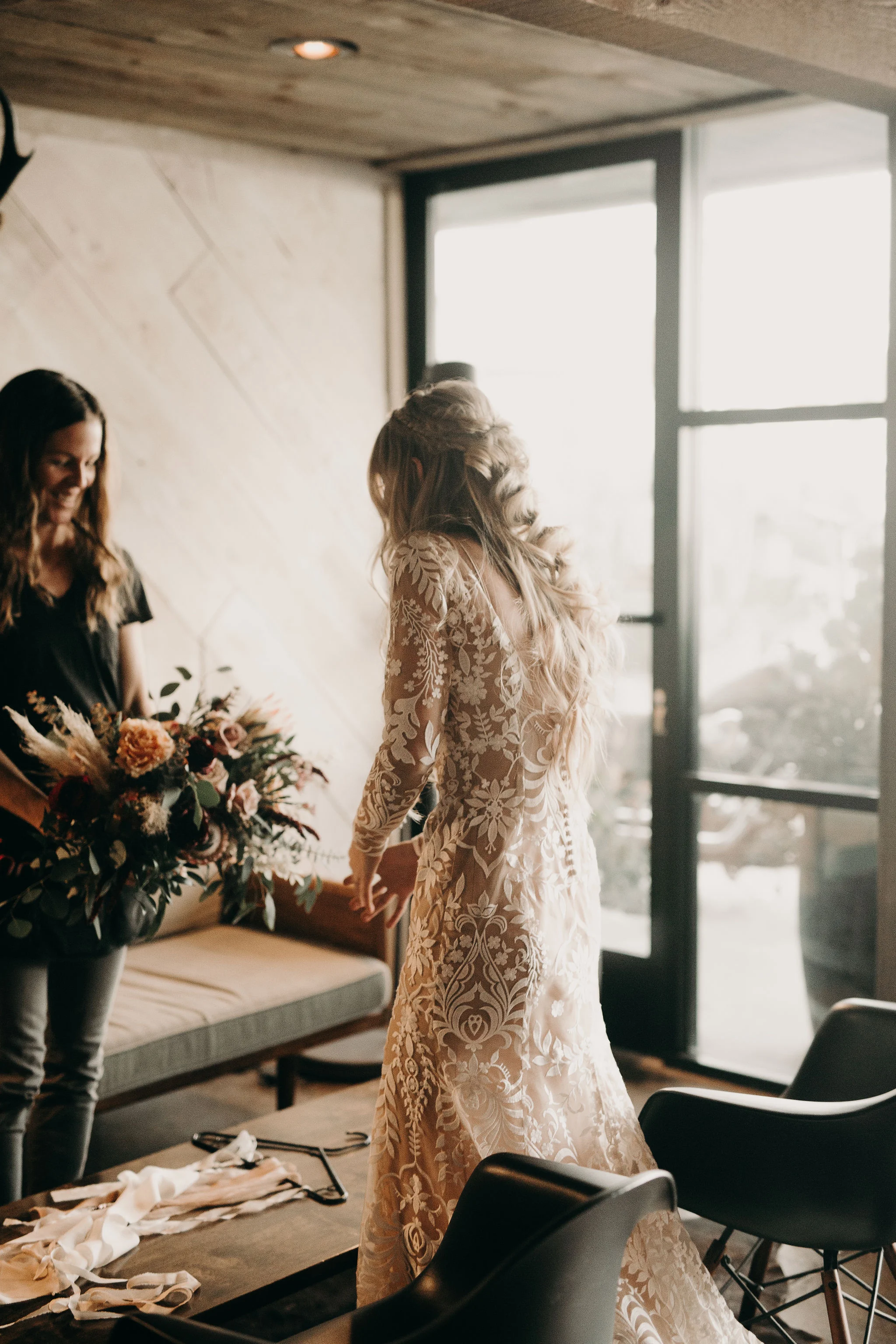 bouquet handoff 1.jpg