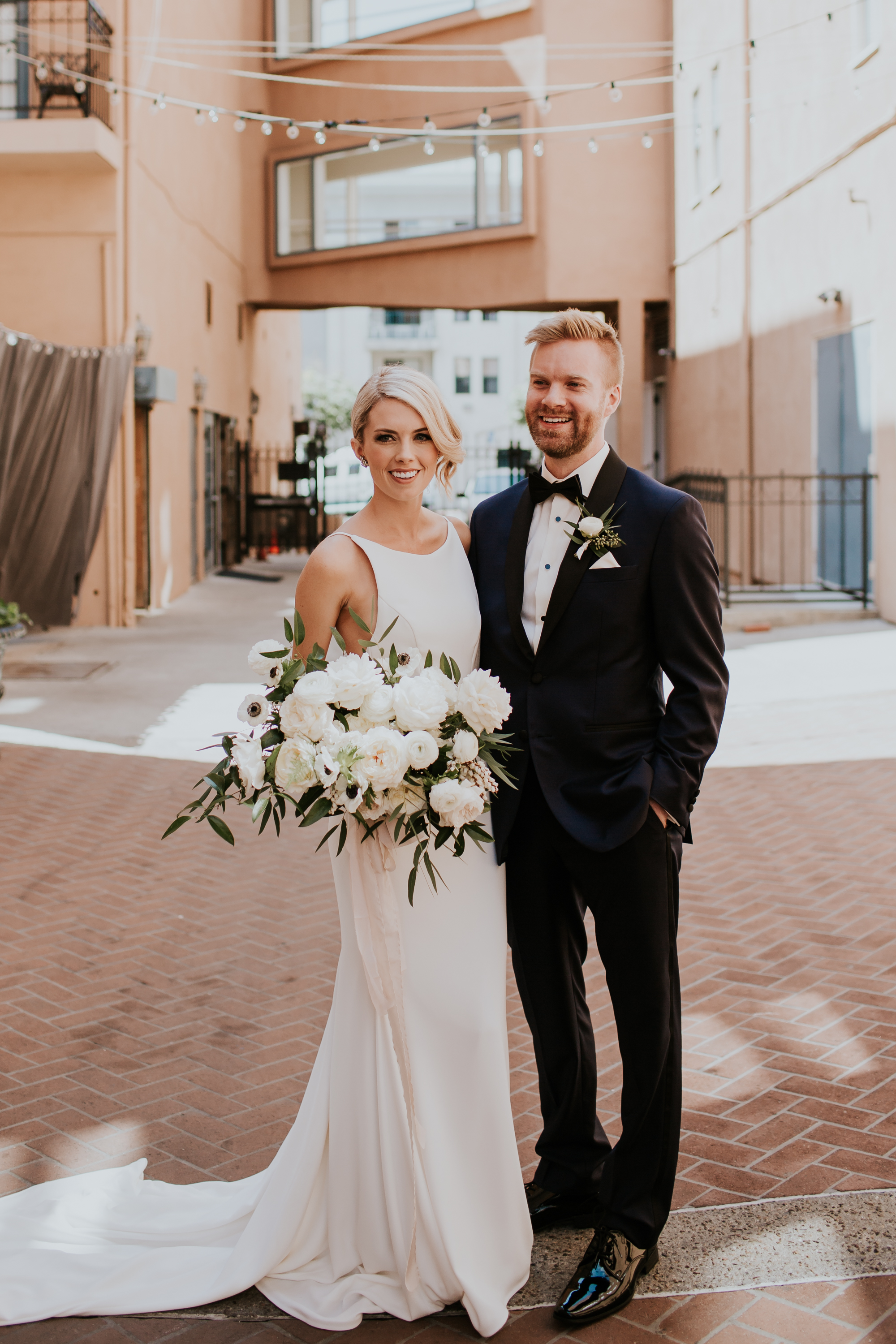 8 first look bridal bouquet.jpg