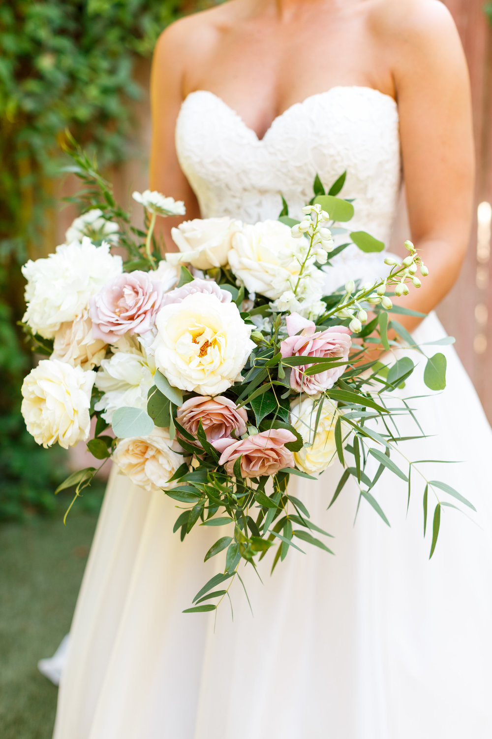 Romantic Bridal Bouquet 3.jpg