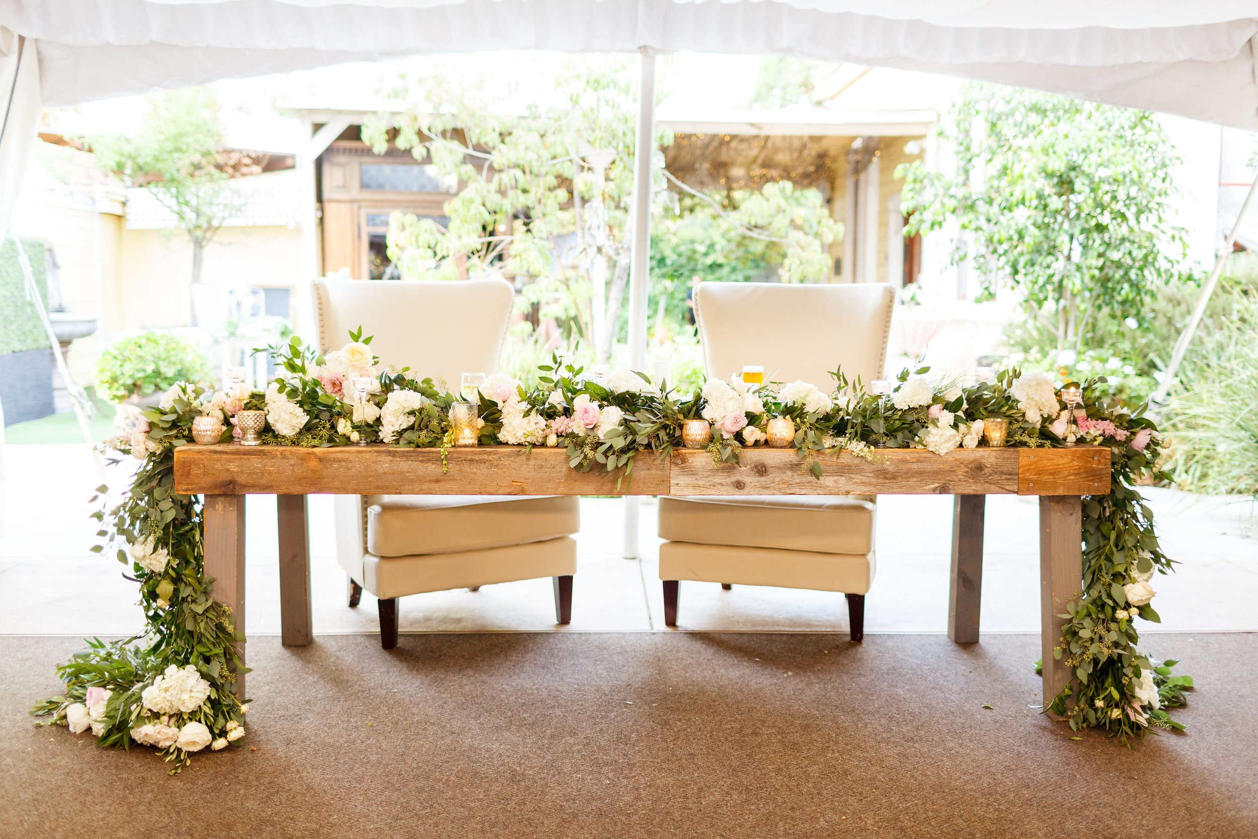 Sweetheart Table Flowers.jpg