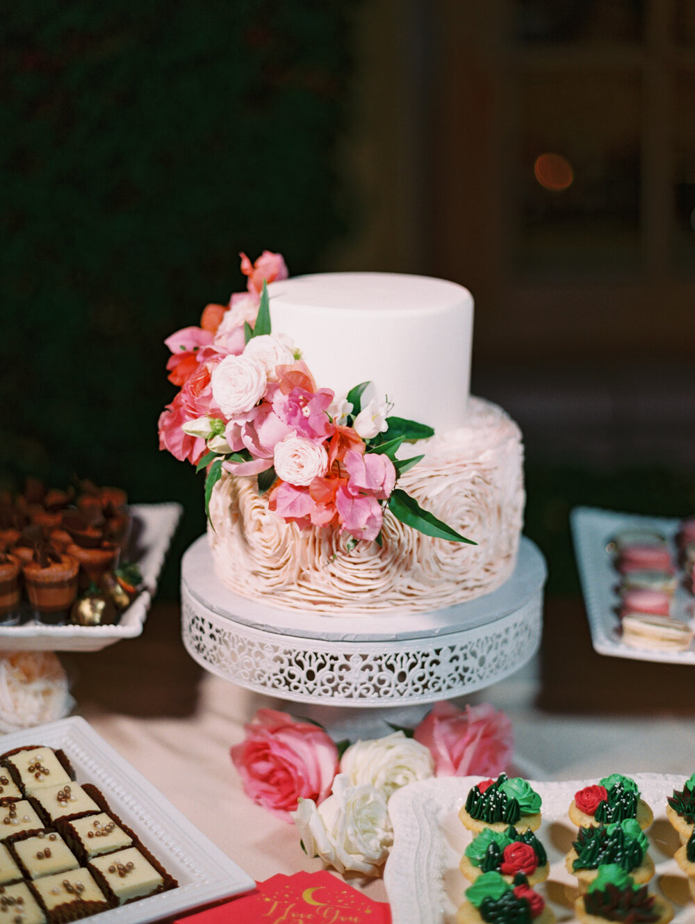 53 pink cake flowers.jpg