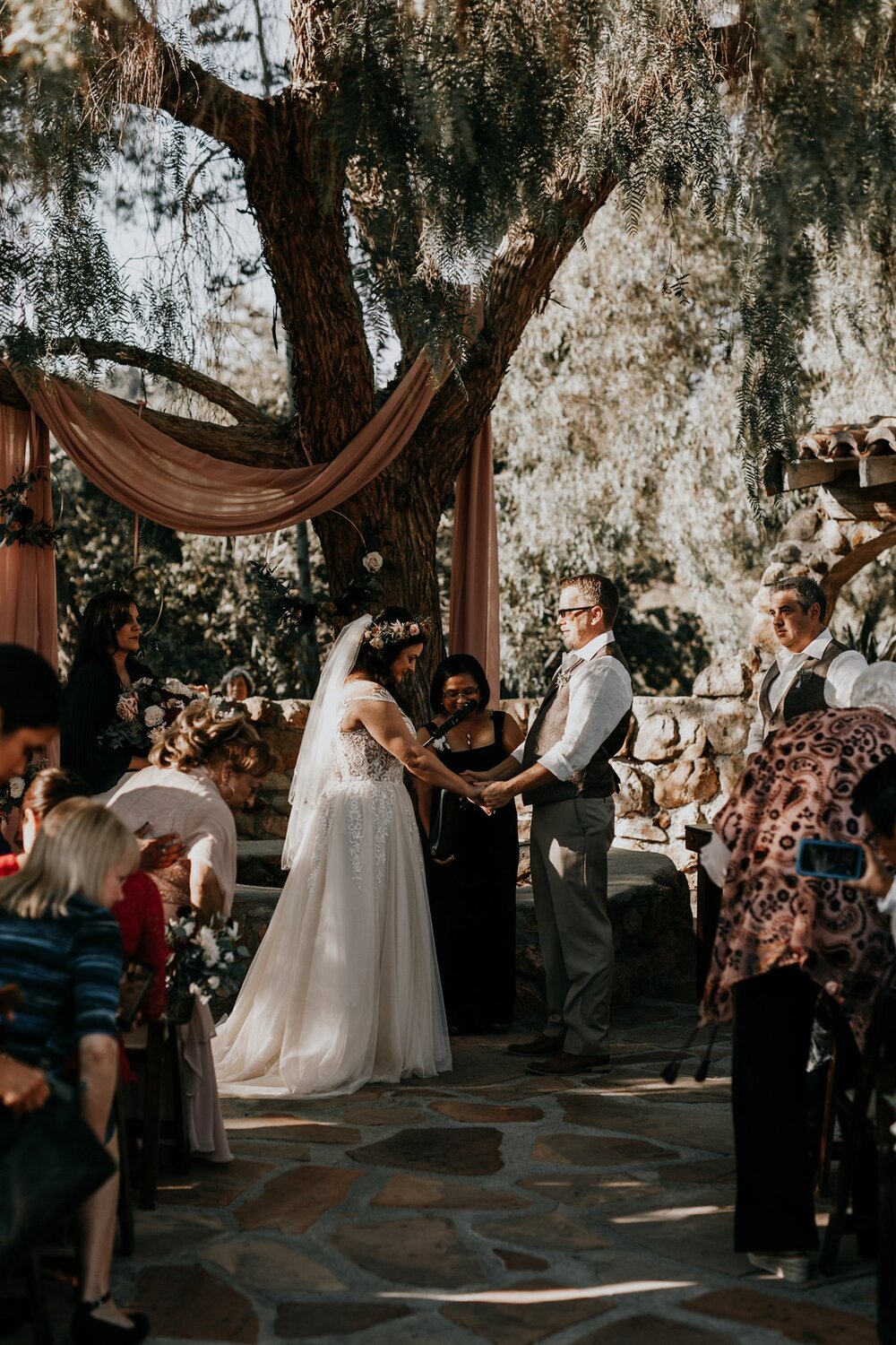 burgundy ceremony flowers.jpg