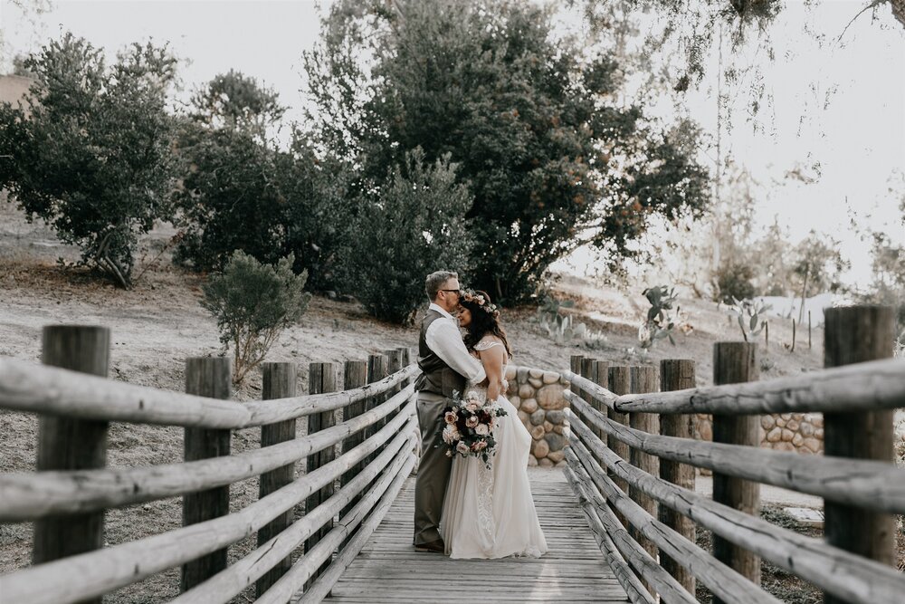 boho bridal bouquet.jpg