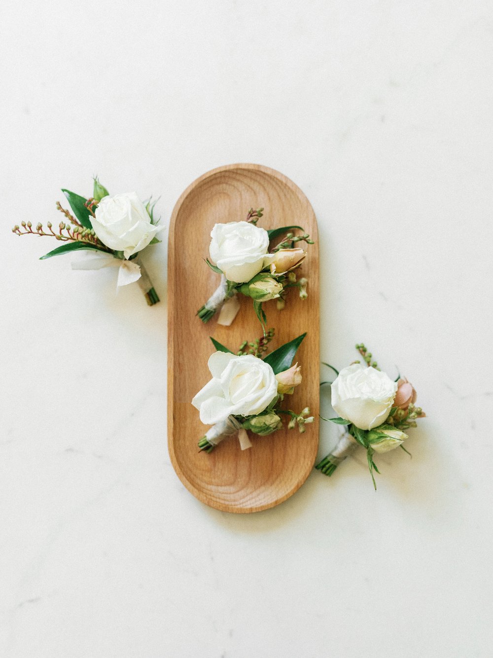 white boutonniere.jpg