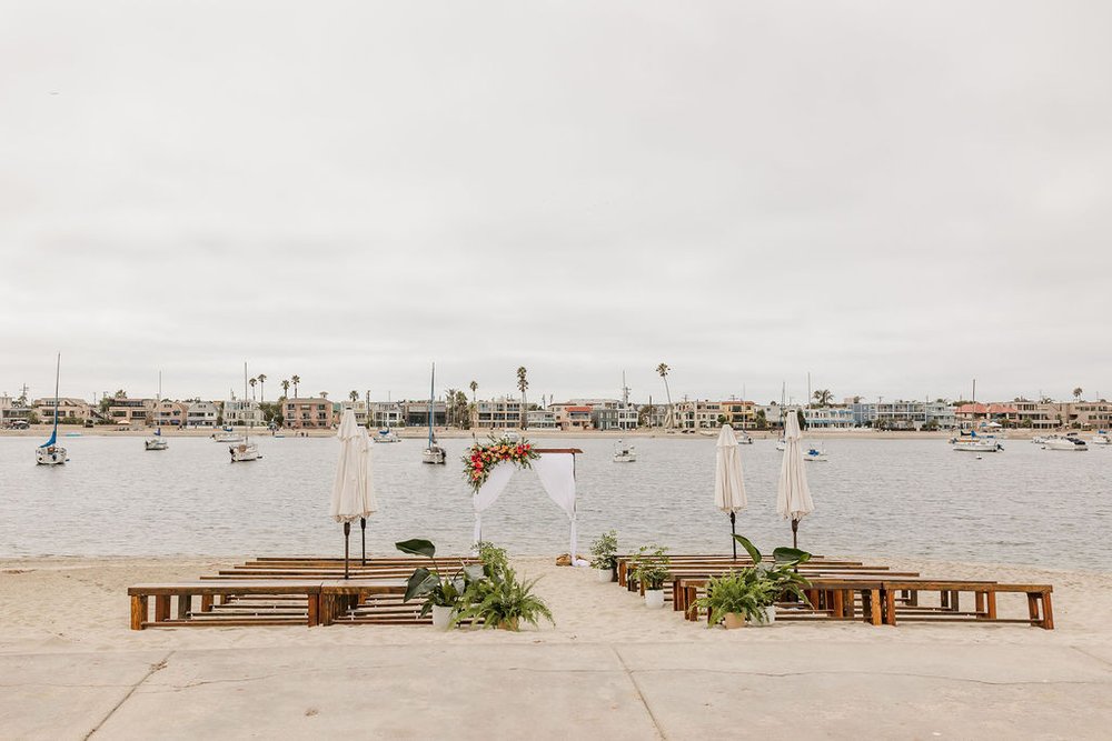 tropical beach wedding.jpg