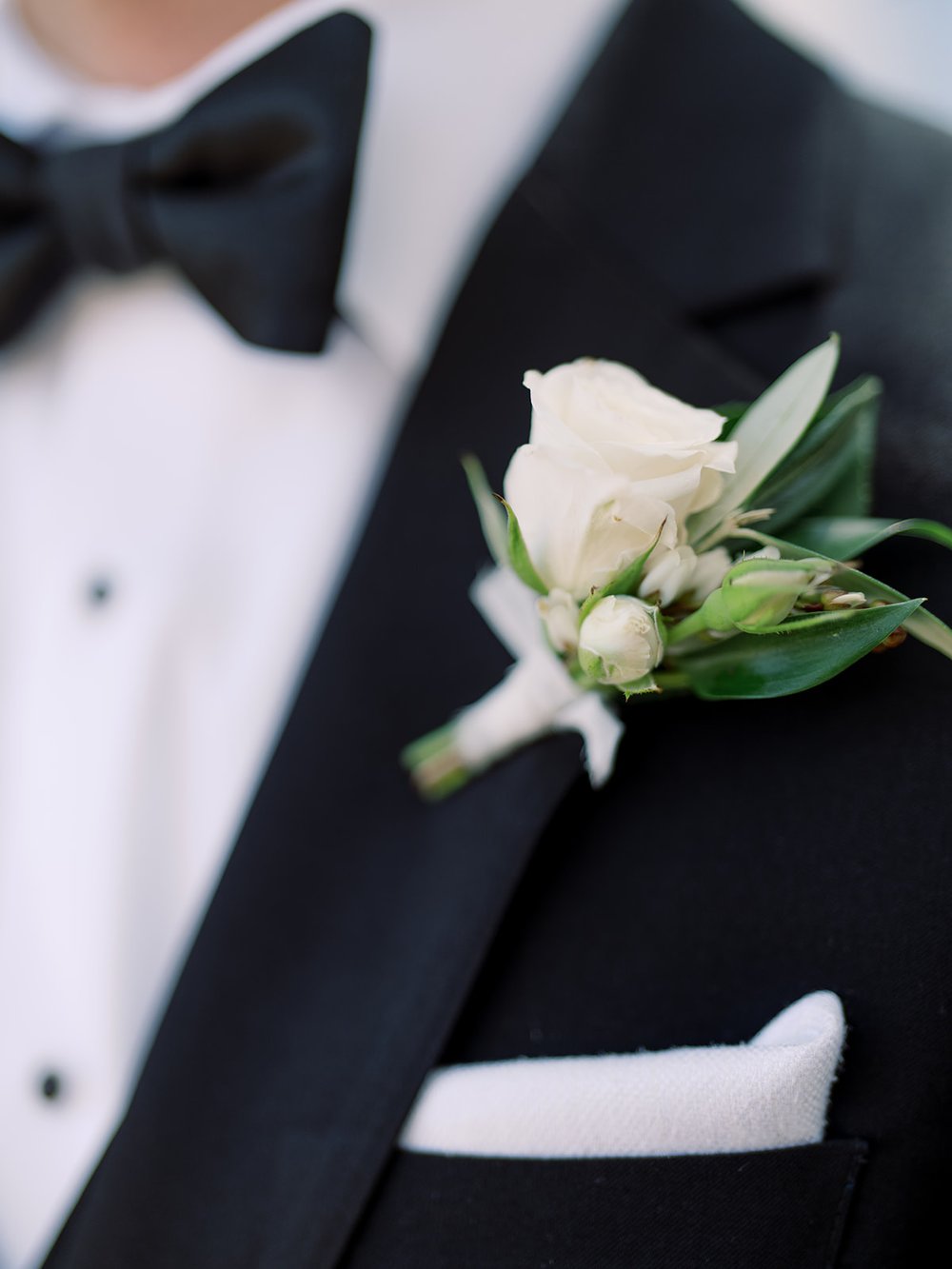 white boutonniere.jpg