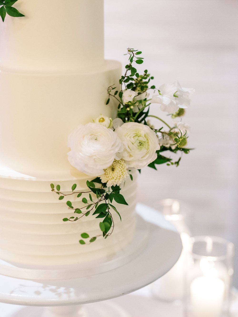 whimsical cake flowers.jpg