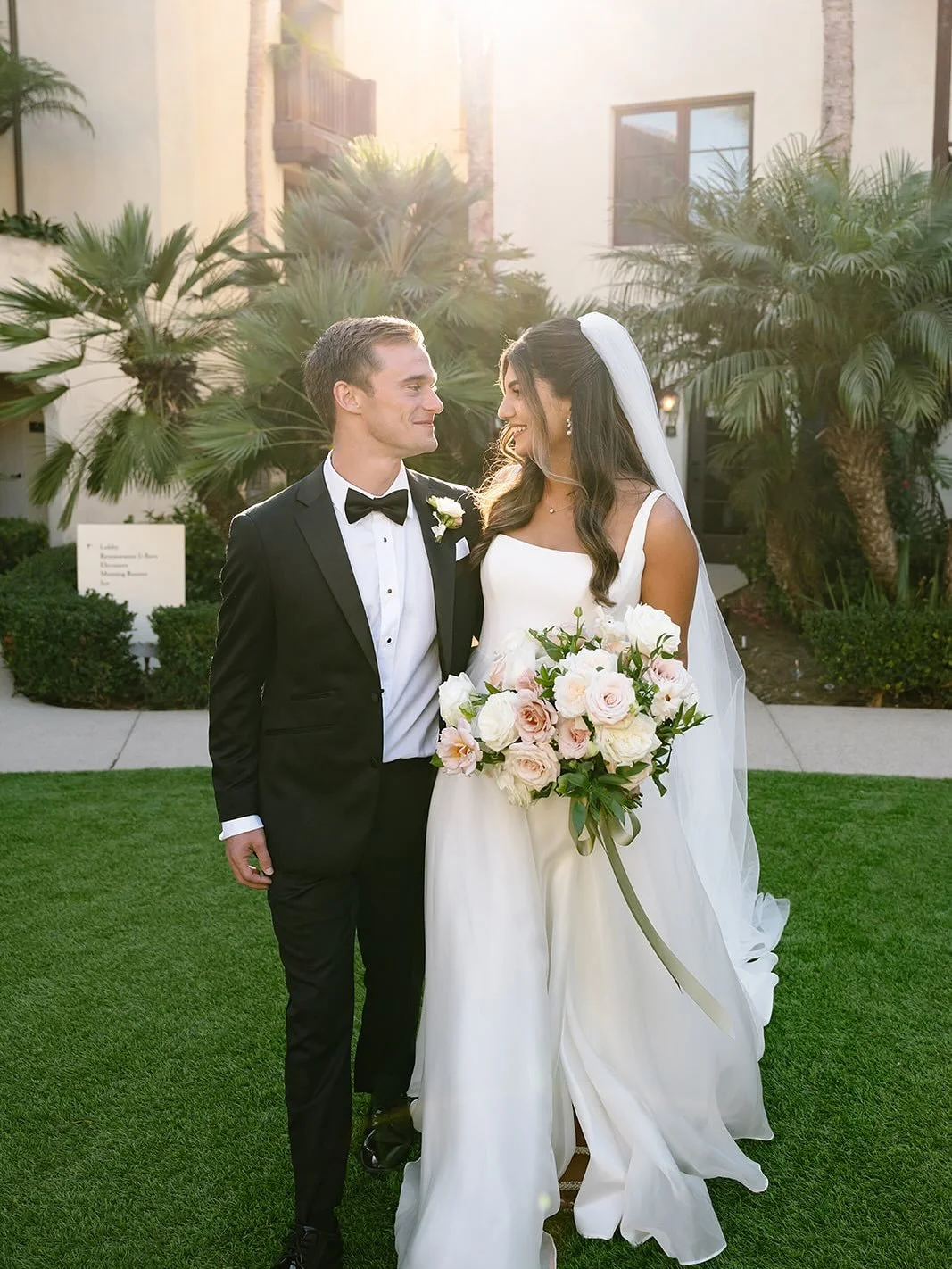 Tom + Sammy 🤍
.
Venue @estancialajolla 
Planning @sweetblossomweddings 
Photographer @arawcollection 
Videographer @wildlightfilms 
Makeup @thehairandmakeupbox 
Hair @styledbystephaniewirkus 
Ceremony/Cocktail Music @christianjulestaylor 
Reception 