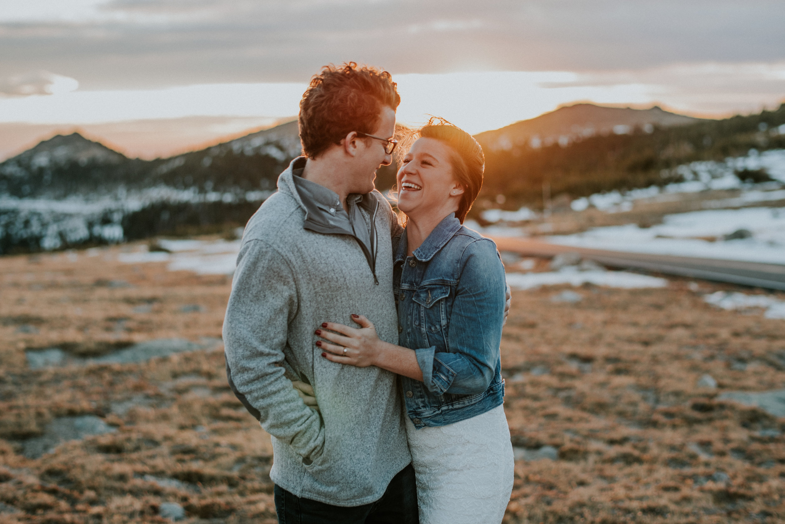 Trail Ridge Road Sunrise Snowy engagement session-12.jpg