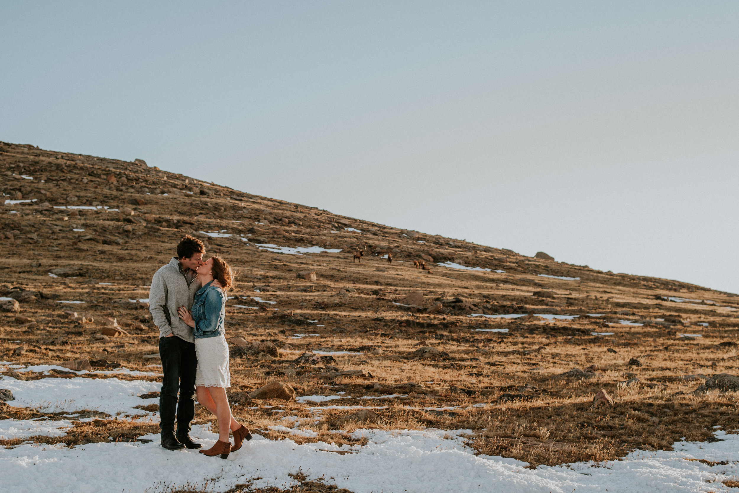 Trail Ridge Road Sunrise Snowy engagement session-16.jpg