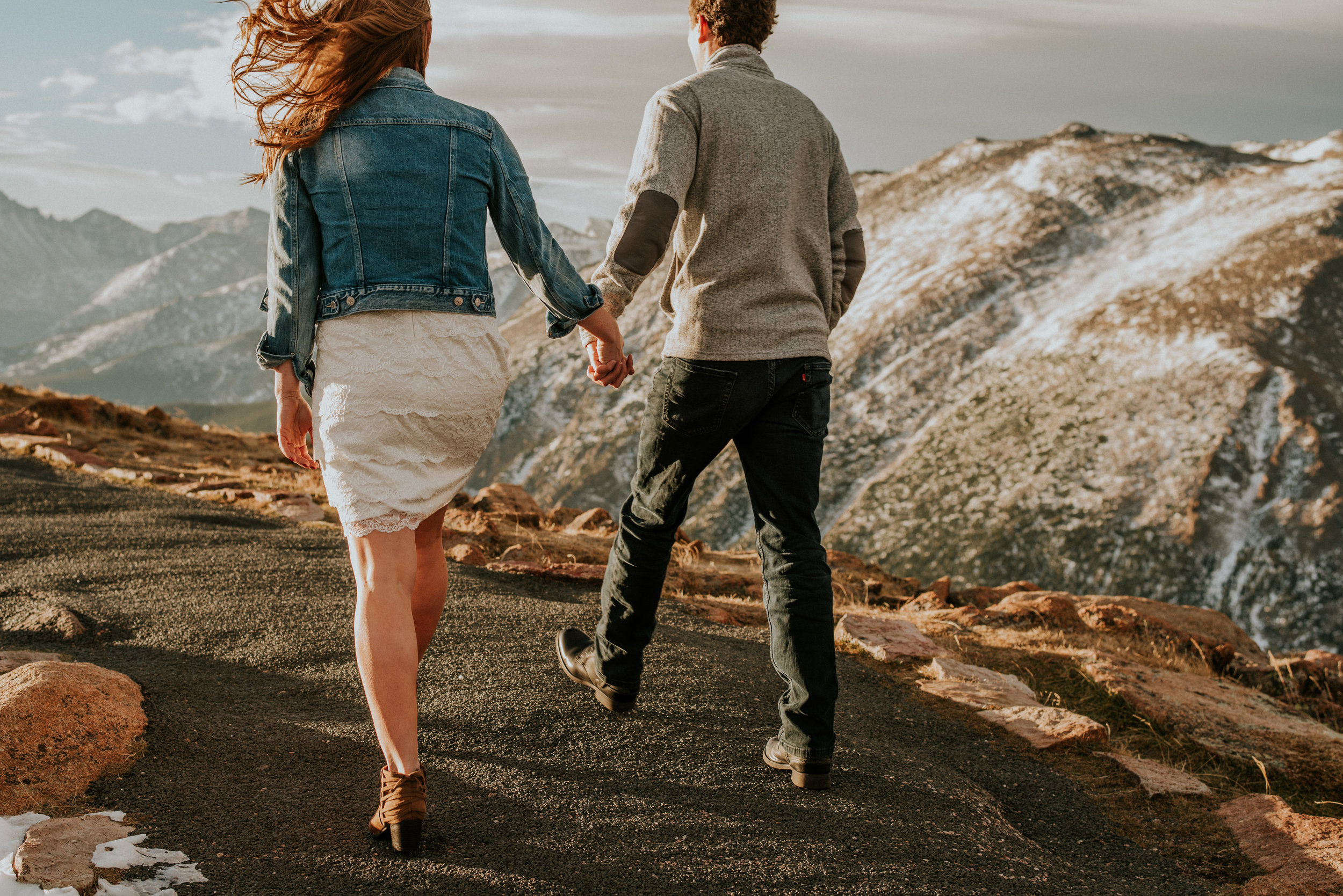 Trail Ridge Road Sunrise Snowy engagement session-24.jpg