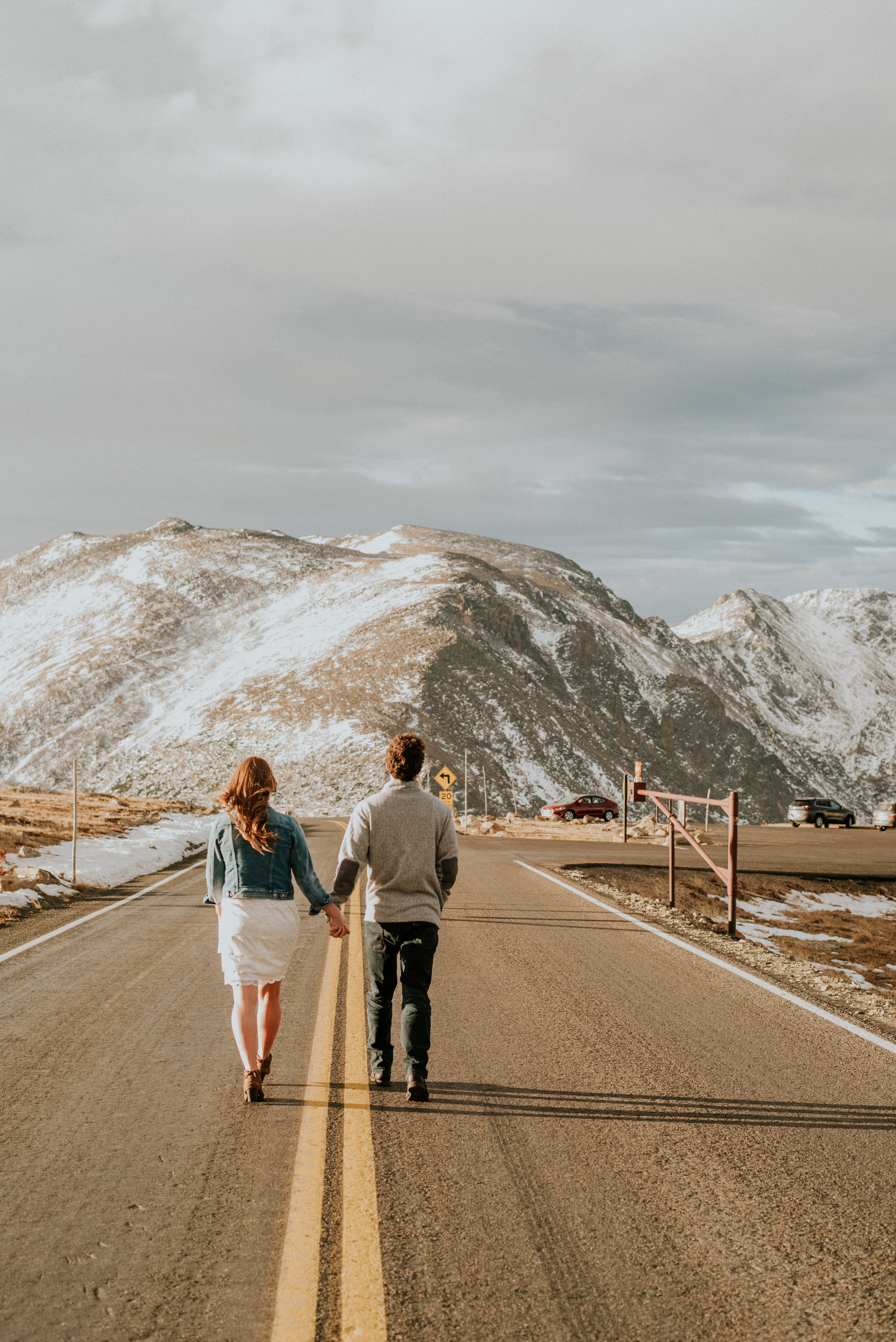 Trail Ridge Road Sunrise Snowy engagement session-26.jpg