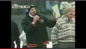 Sam Wyche: "You Don't Live in Cleveland", disgust at fans - 1989