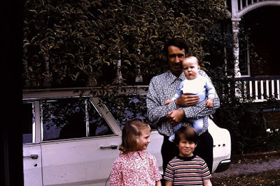 Robert 'Arfur' Sublet' with his three hildren and the family Valiant.