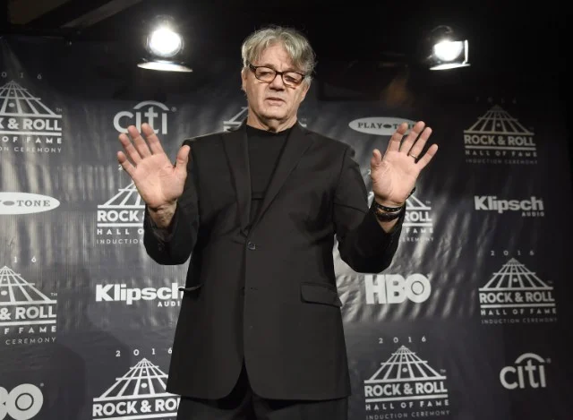 Steve Miller: 'No we’re not going to wrap this one up. I’m gonna wrap you up', Rock and Roll Hall of Fame press room - 2016