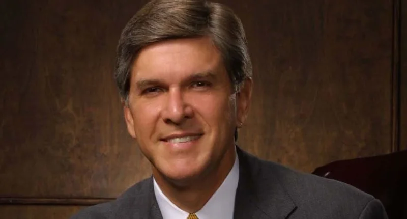 Gordon Smith: 'We have to learn the lessons of history', remarks on war in Iraq - 2006