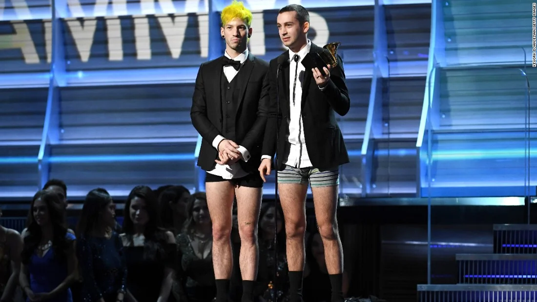 Tyler Joseph: 'If we ever win a Grammy, we should receive it just like this', twenty one pilots acceptance, Grammys - 2017