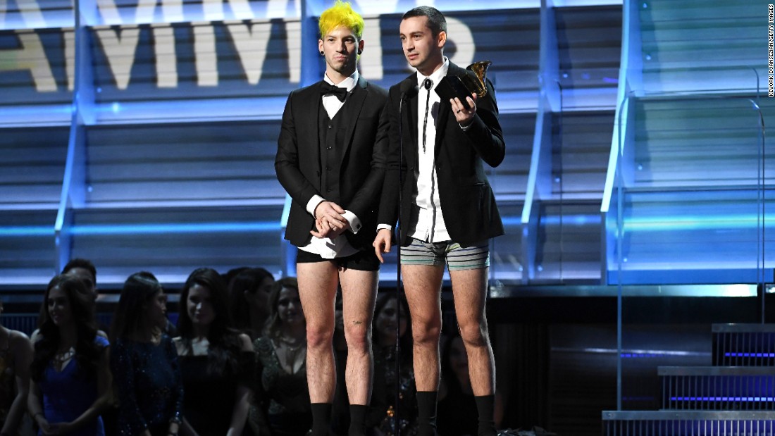 TWENTY ONE PILOTS GRAMMYS.jpg