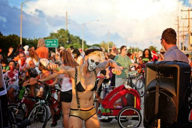 1017_ZombieRide3.jpg