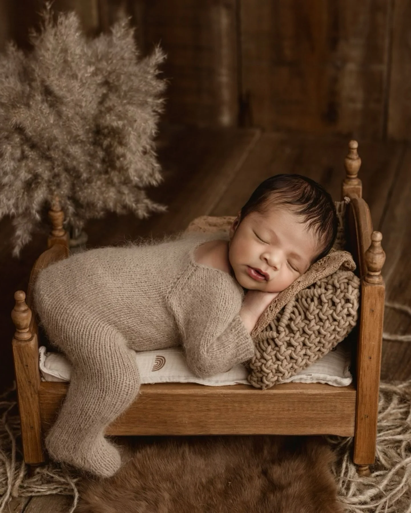 This week has been so crazy and full of sweet babies. I need to get better at remembering to share their gorgeous little faces! β¨ Welcome, sweet boy
.
.
.
.
.
.
.
#lodinewbornphotographer #lodibabyphotographer #sacramentonewbornphotographer #stockto